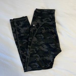 Like BRAND NEW Camo Fabletics Leggings